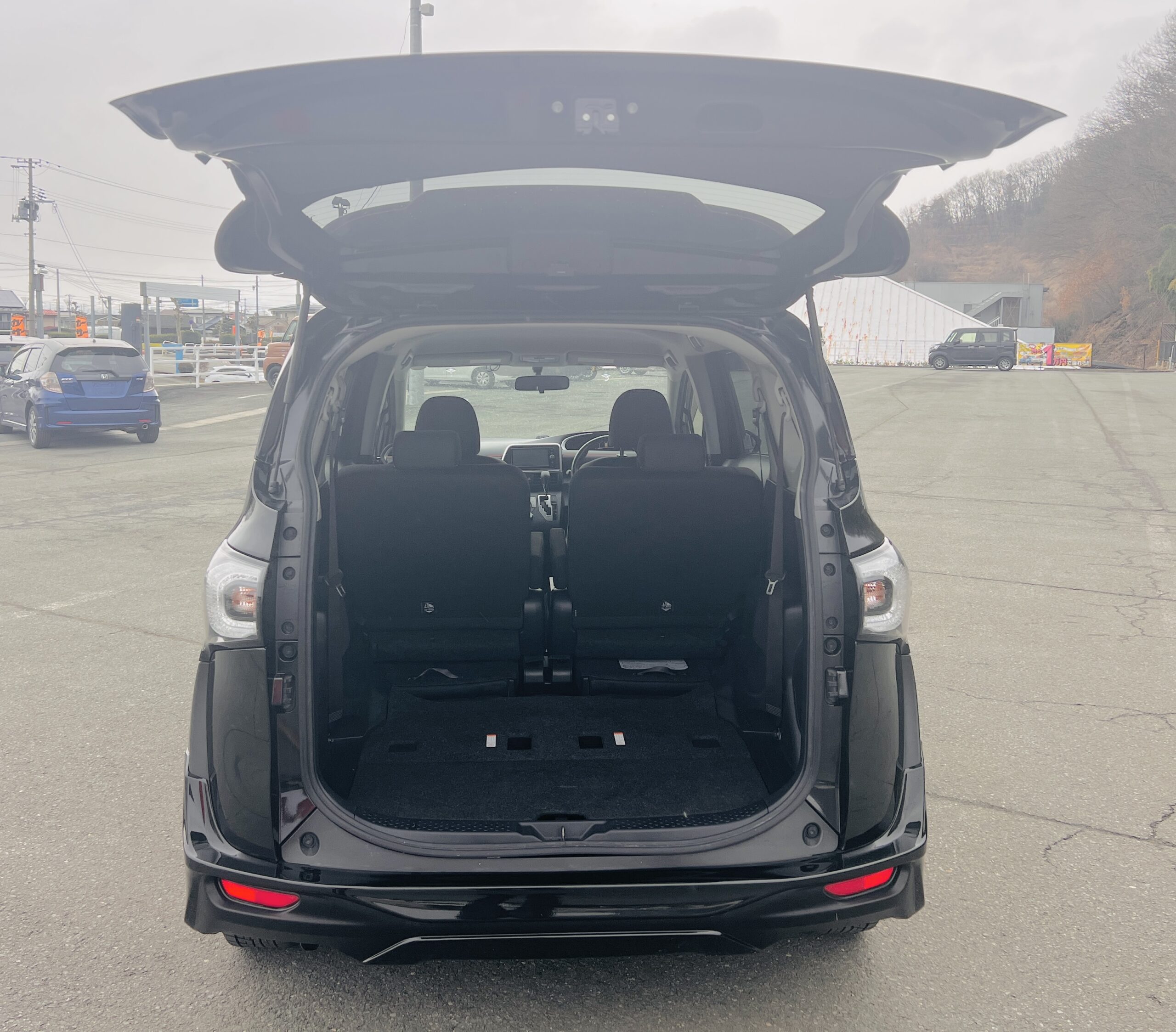 2017 TOYOTA SIENTA G 4WD