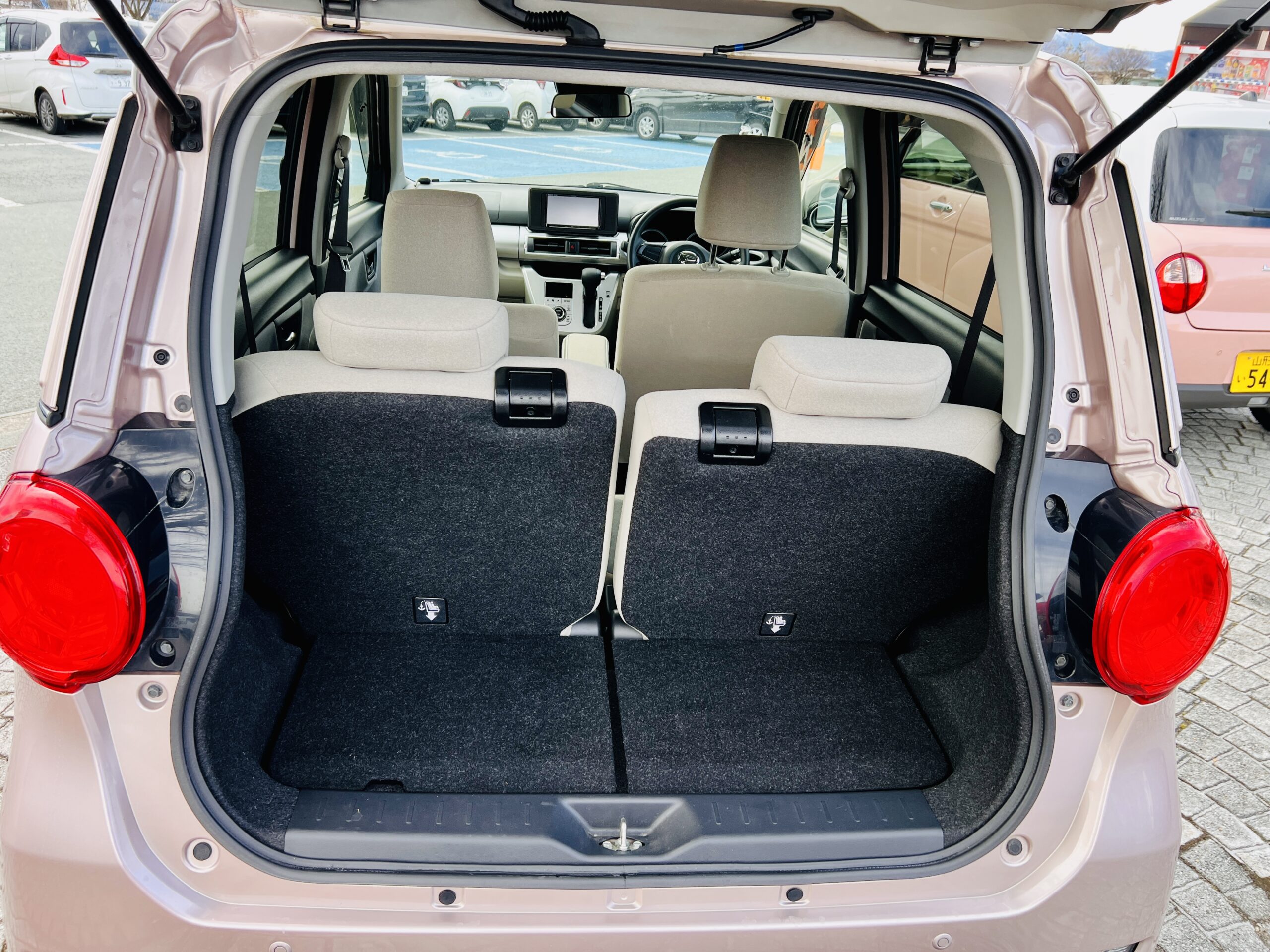 2018 DAIHATSU CAST STYLE X SAIII 4WD