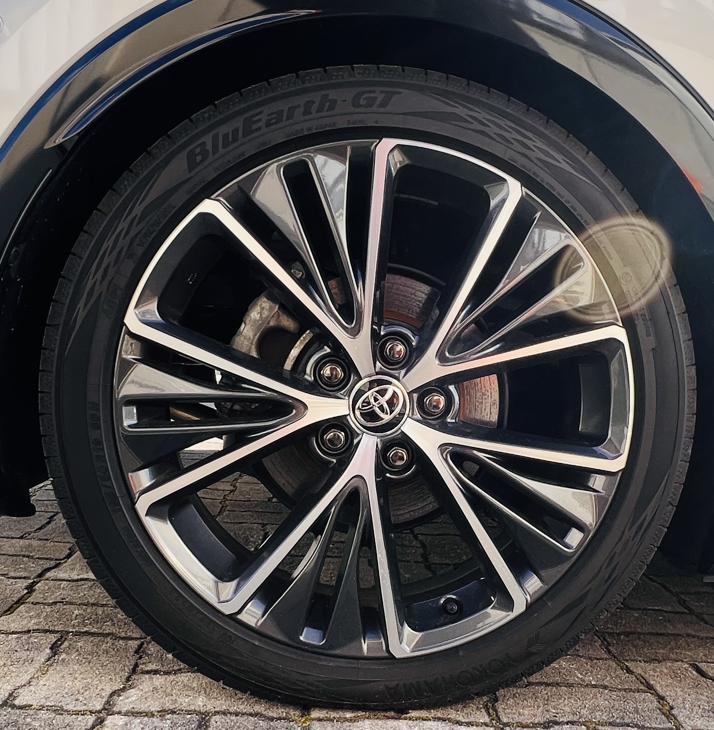 2023 TOYOTA PRIUS Z 4WD