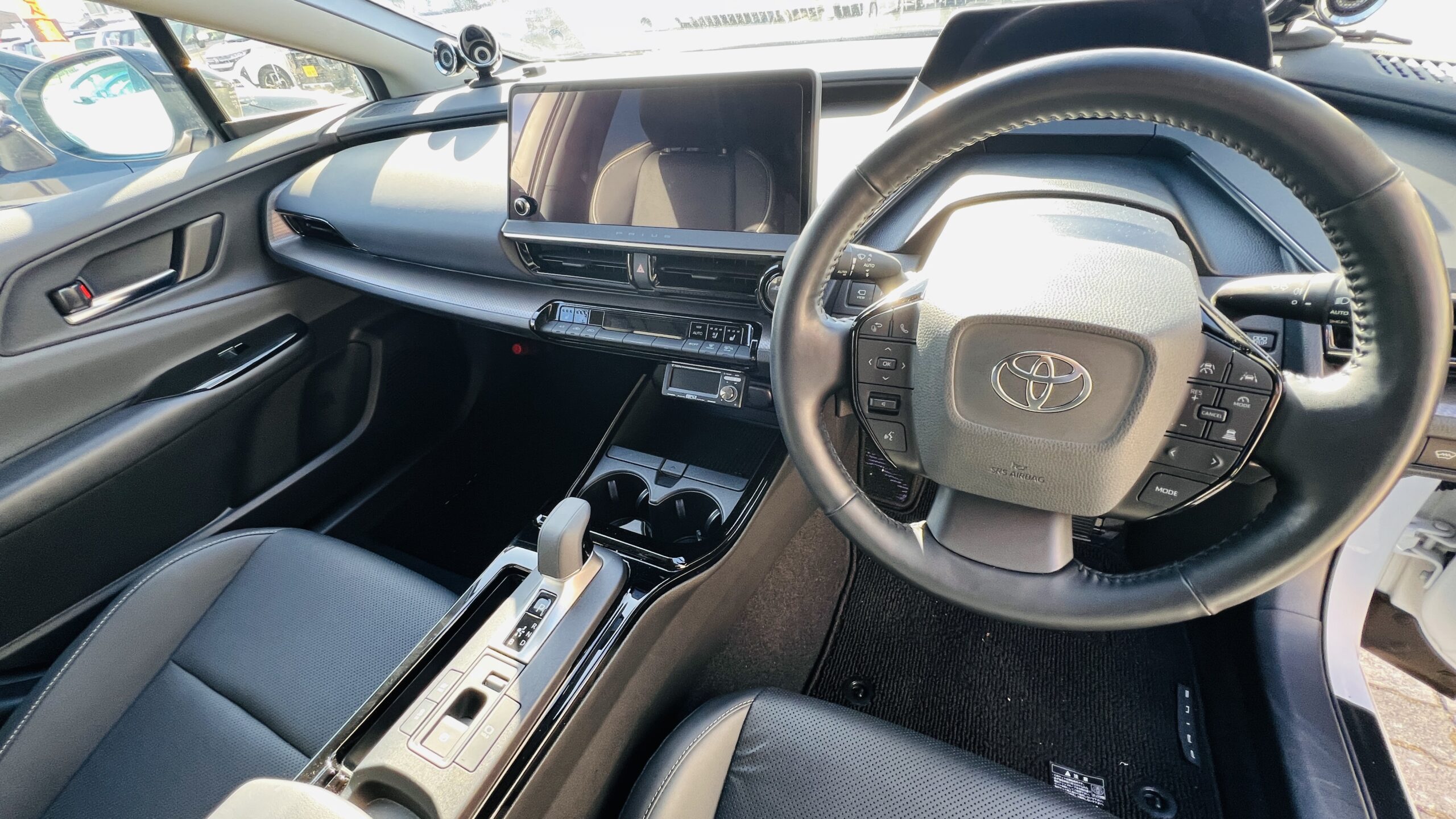 2023 TOYOTA PRIUS Z 4WD