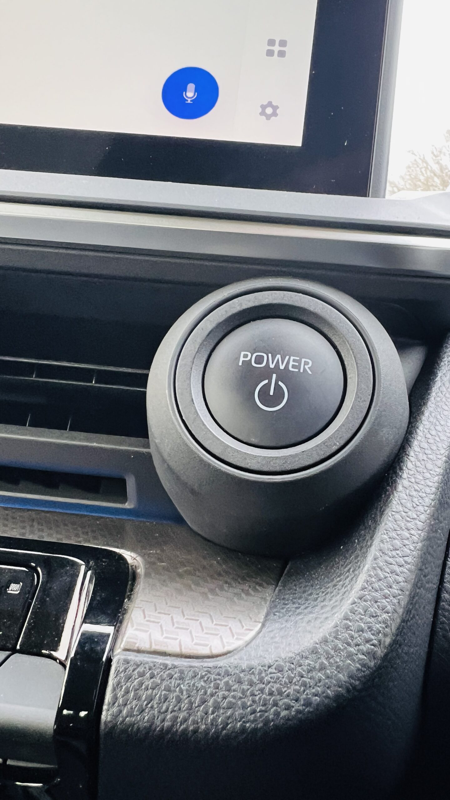 2024 TOYOTA PRIUS Z 4WD