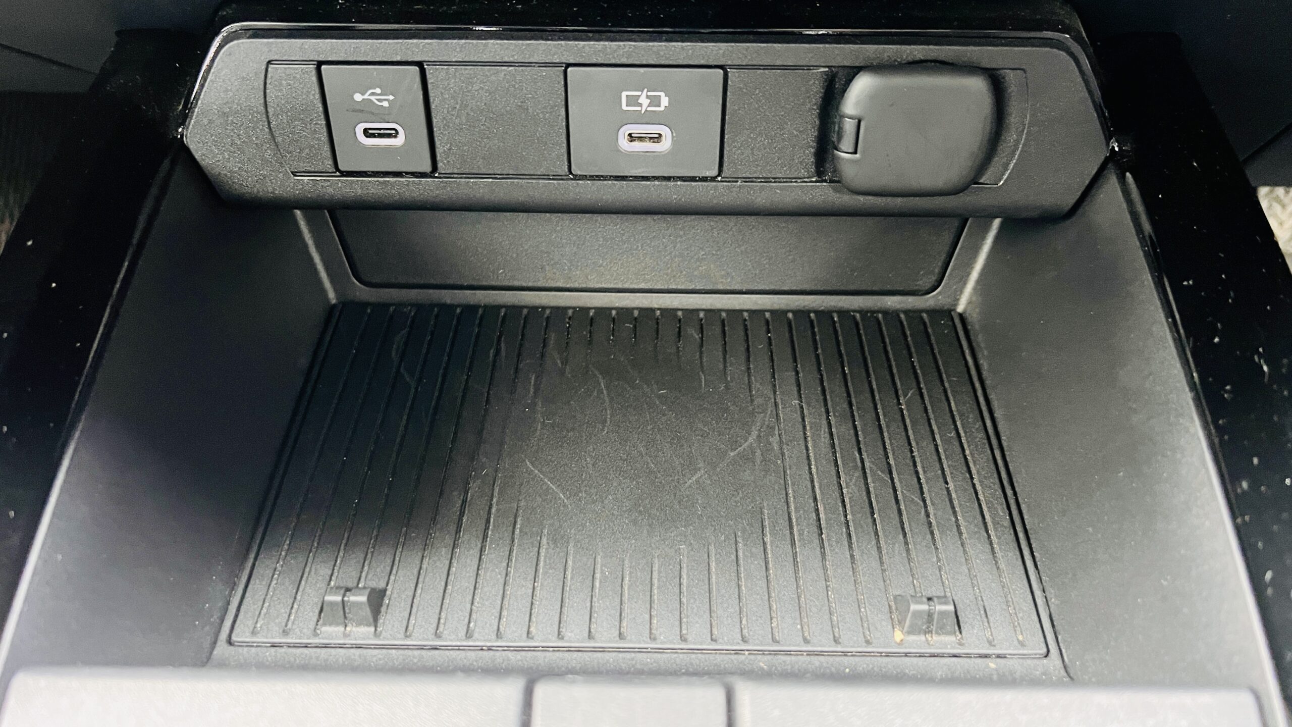 2024 TOYOTA PRIUS Z 4WD