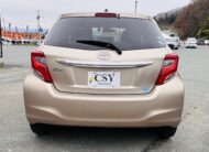 2015 TOYOTA VITZ F