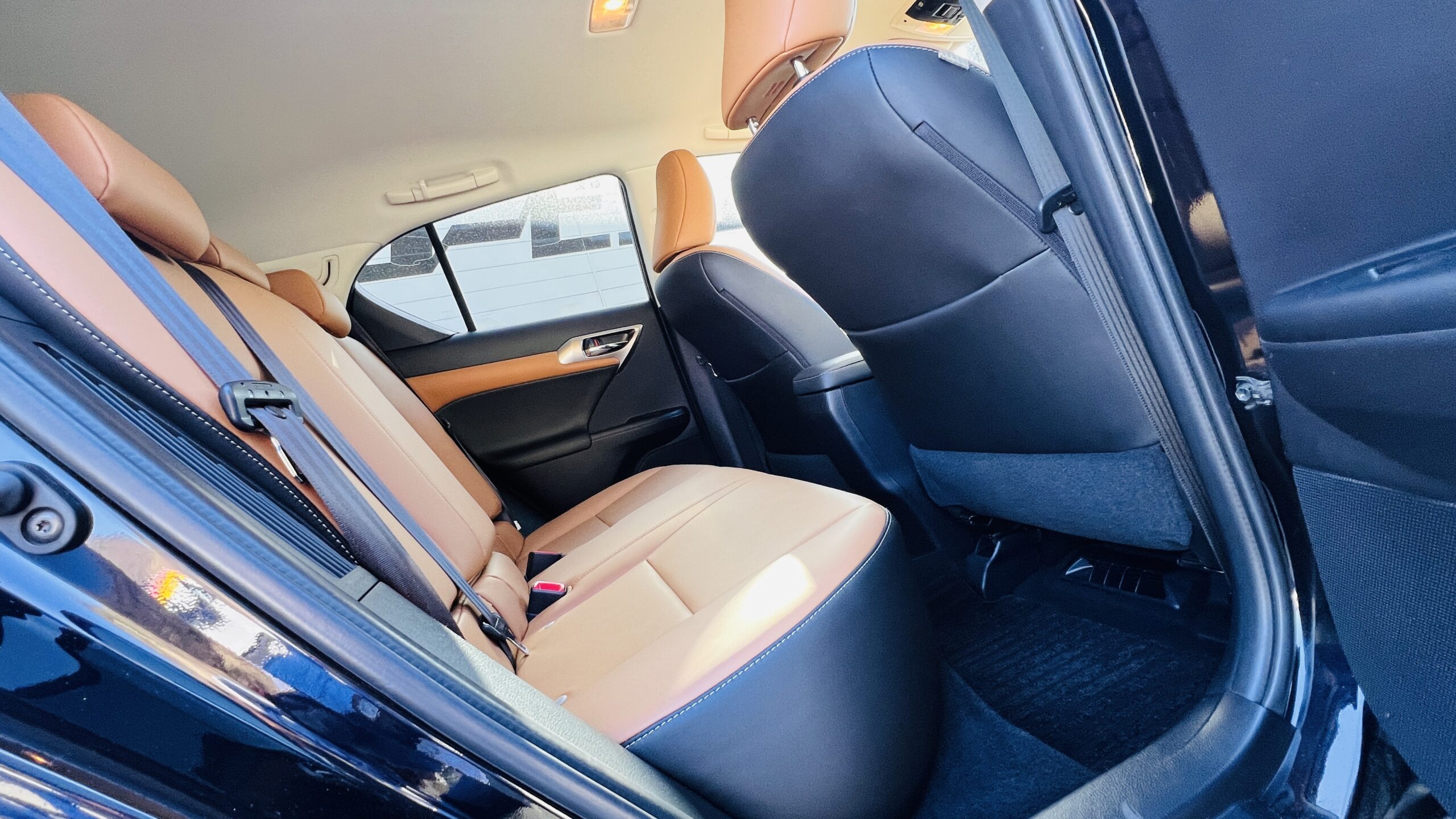 2015 LEXUS CT 200h Version C