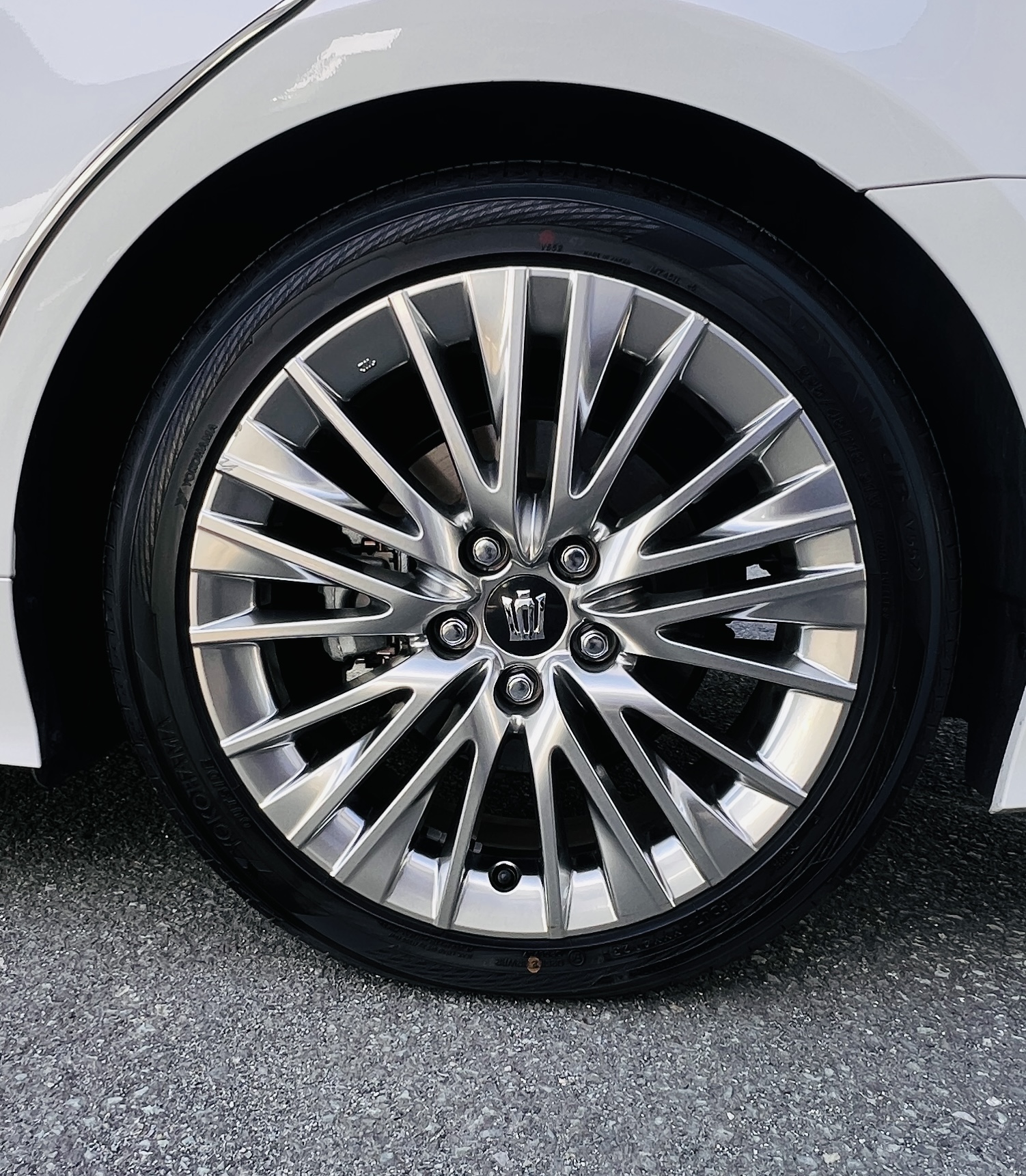 2019 TOYOTA CROWN HYBRID G