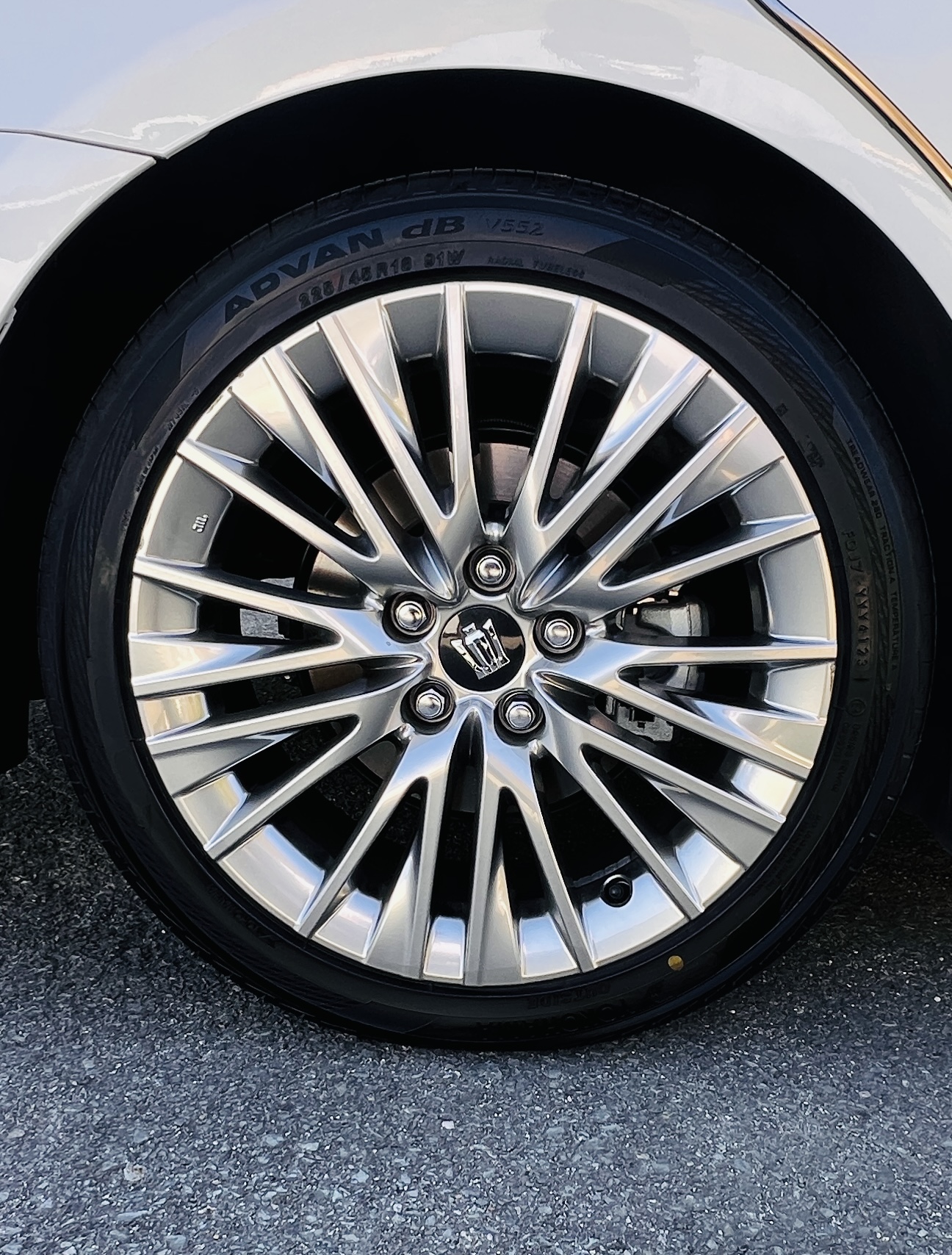 2019 TOYOTA CROWN HYBRID G