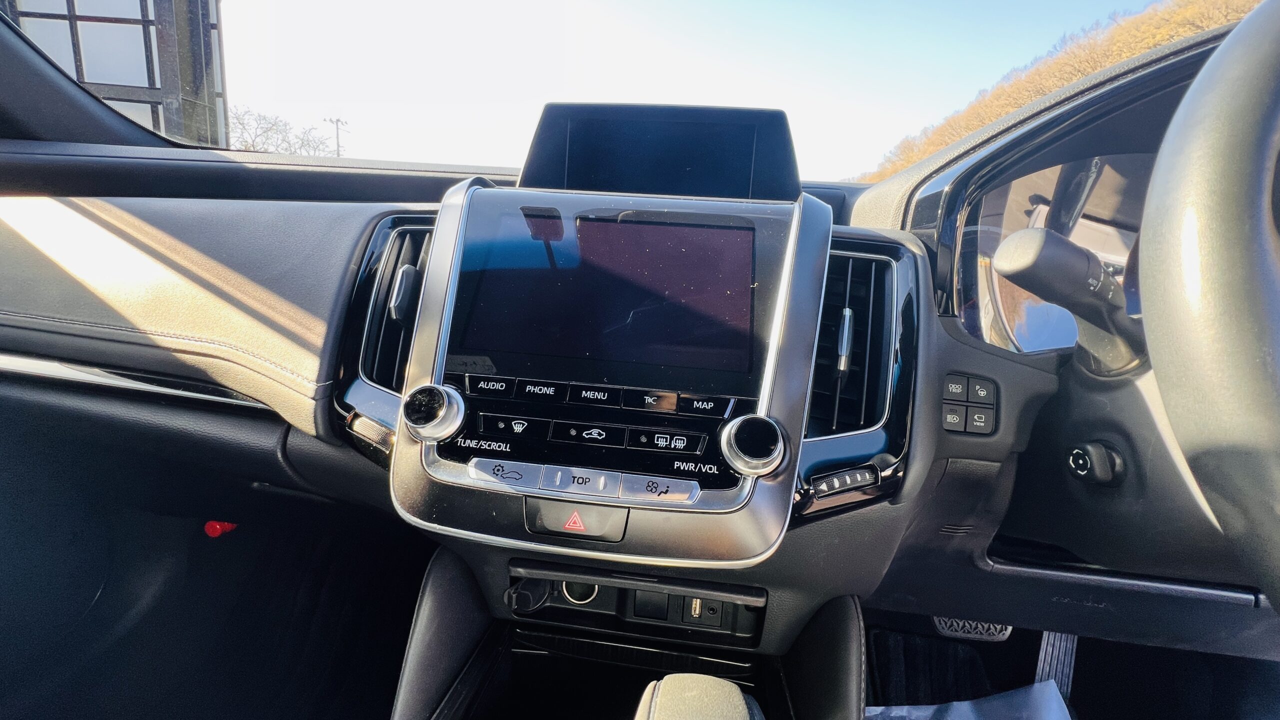 2019 TOYOTA CROWN HYBRID G