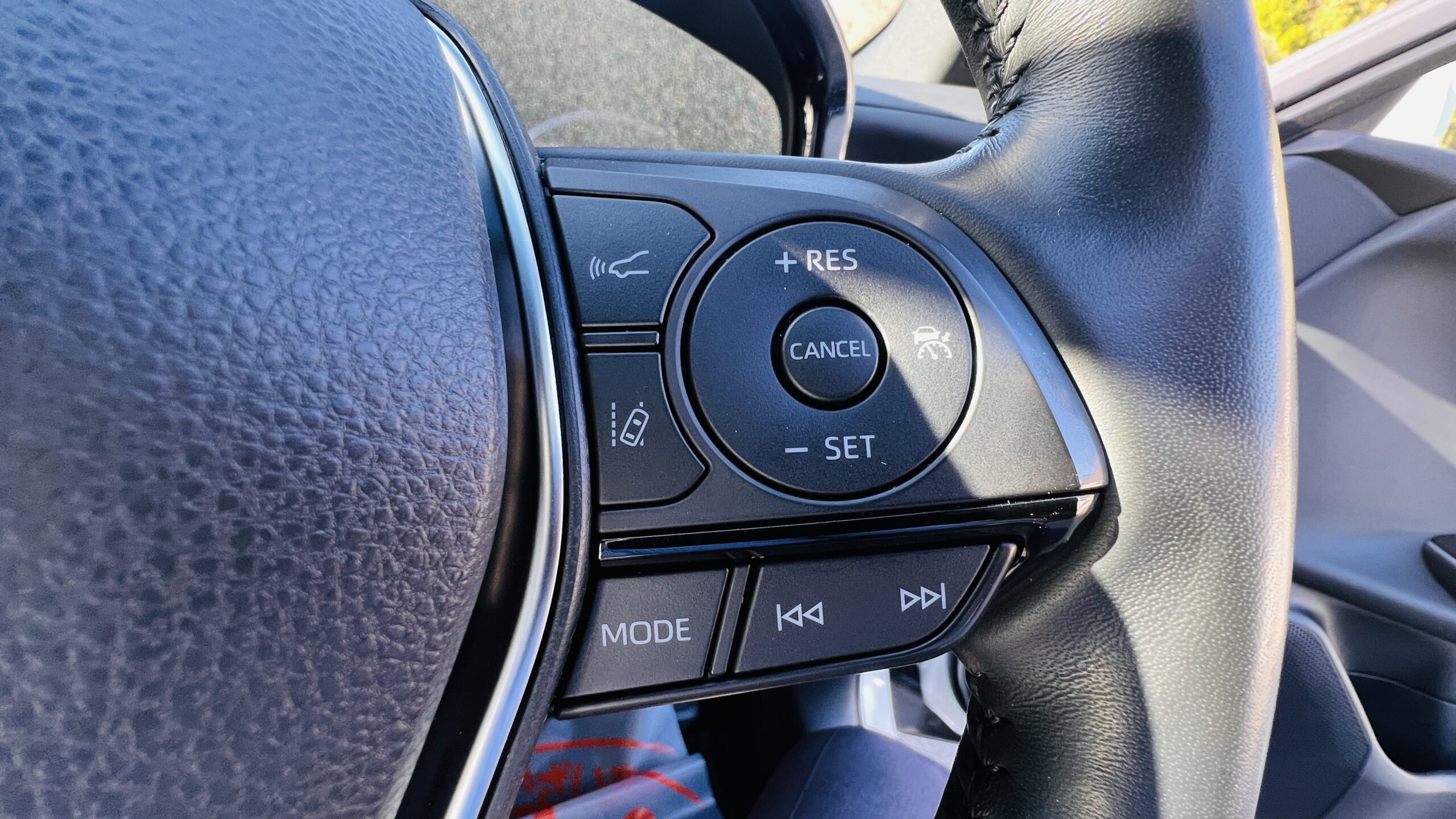 2019 TOYOTA CROWN HYBRID G