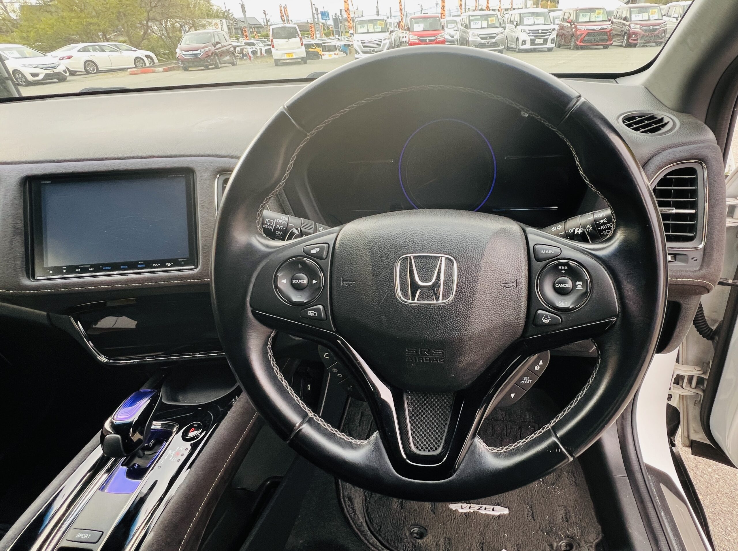 2017 HONDA VEZEL HV  RS HONDA SENSING