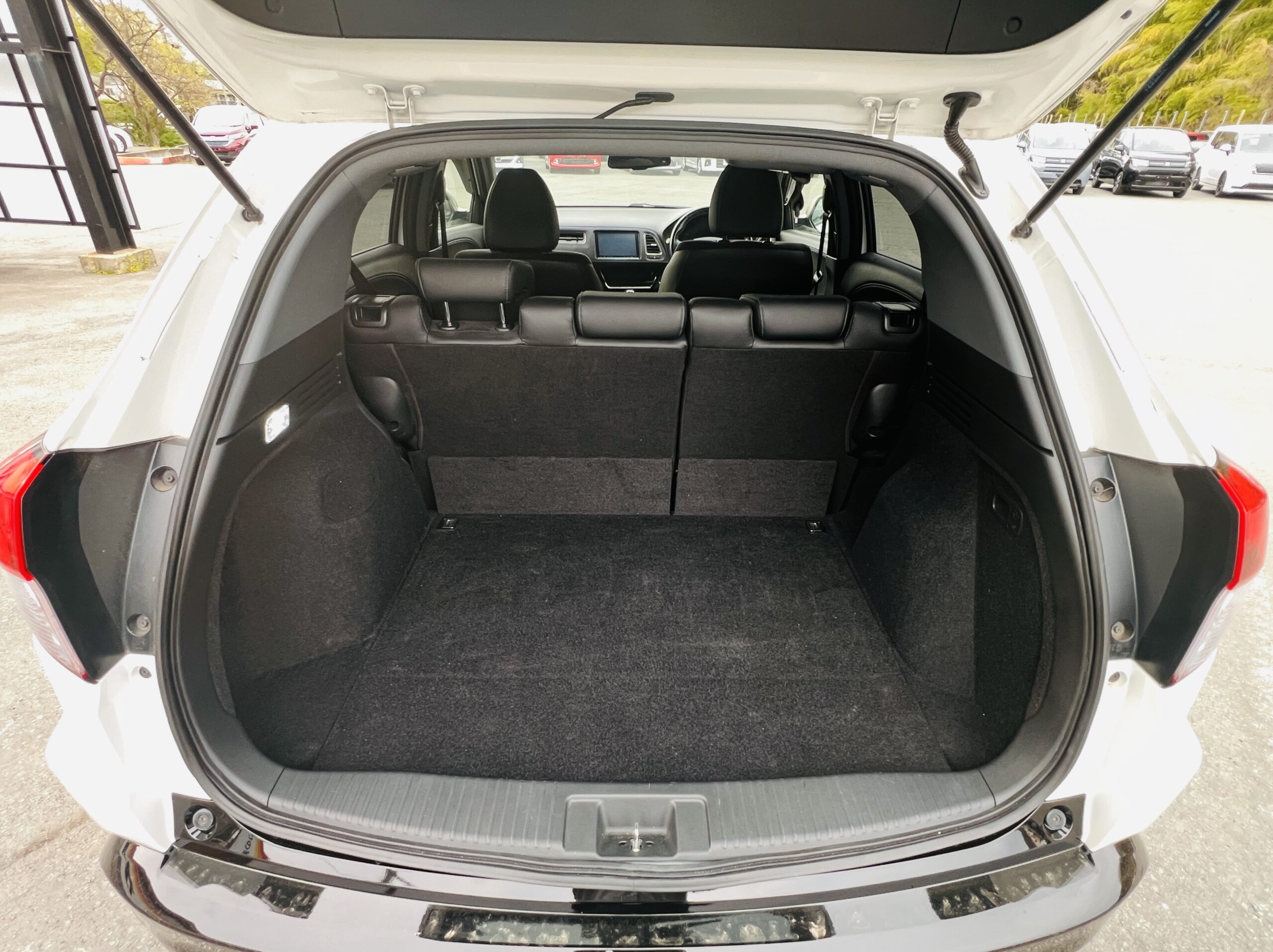 2017 HONDA VEZEL HV  RS HONDA SENSING