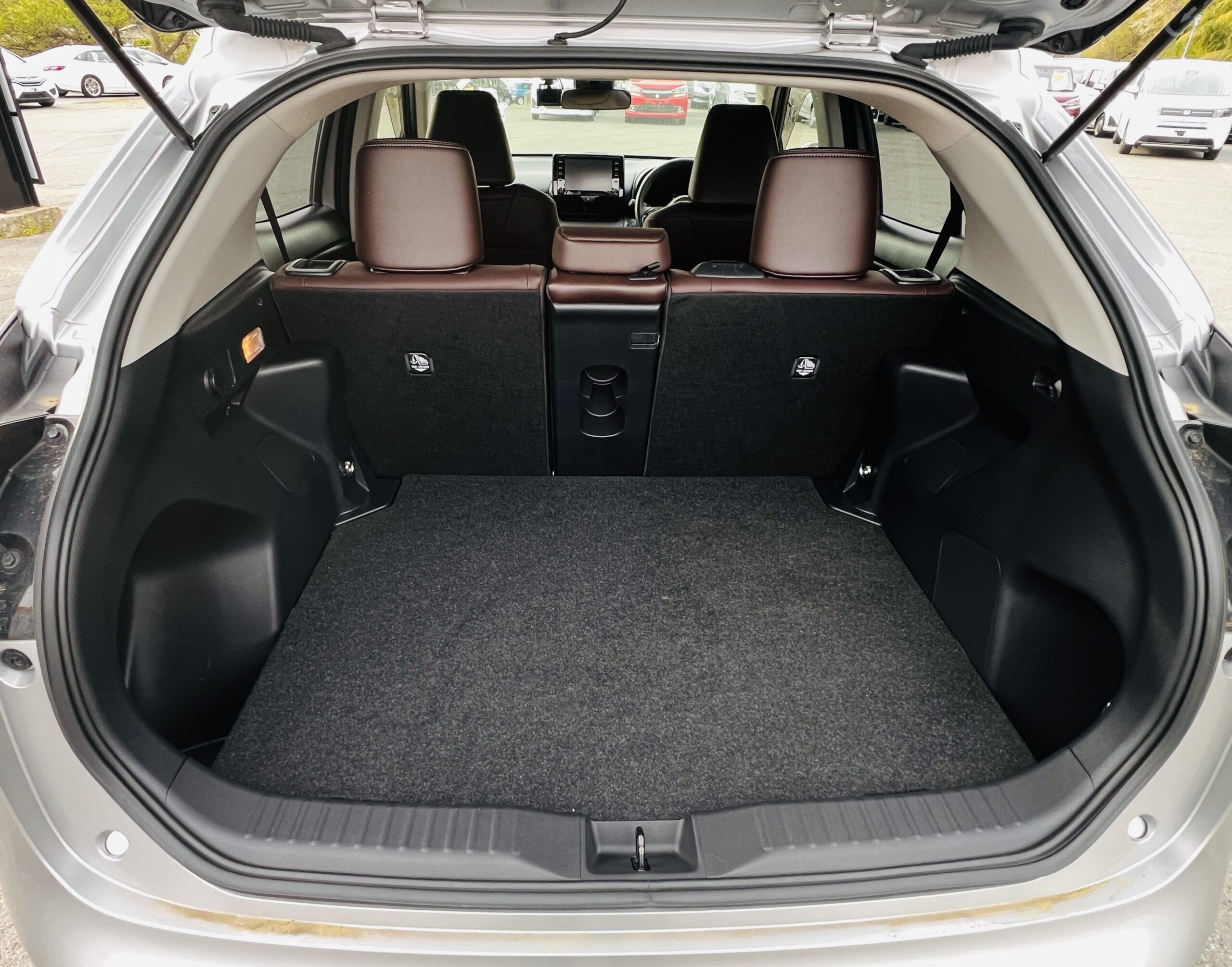 2020 TOYOTA YARIS CROSS HYBRID Z 4WD