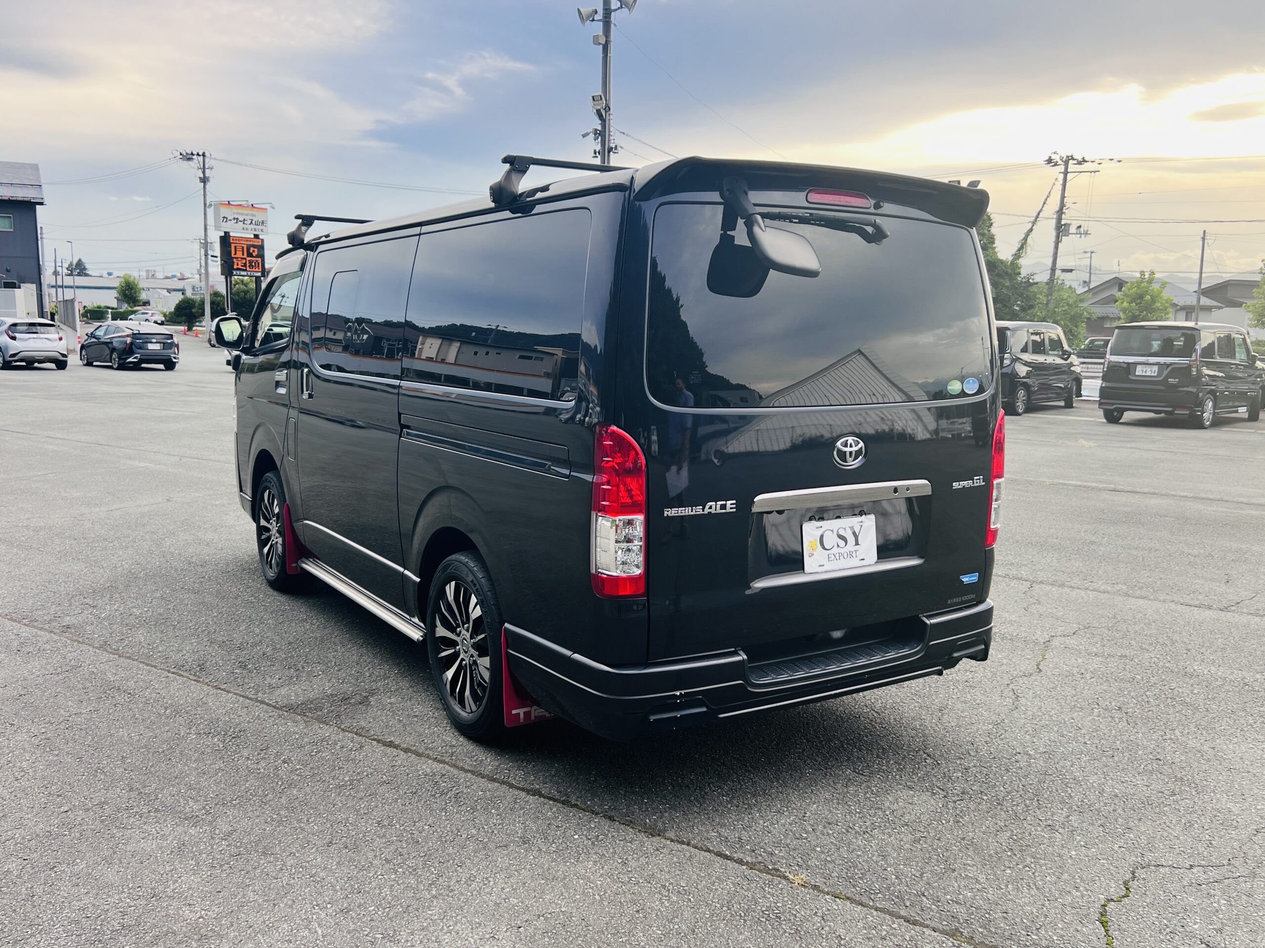 TOTOTA REGIUS-ACE V SUPER GL DARK PRIME Ⅱ 4WD